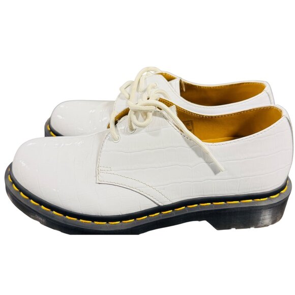 Dr. Martens 26861 Women's Size 9 White Croc Embossed Patent Leather Shoes - Picture 7 of 12